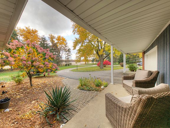 3rd image of 5714 Leland Dr