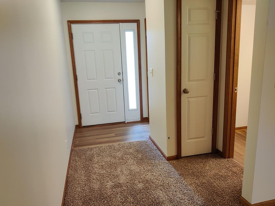 1st image of 1622 SW Highland Dr #14-D