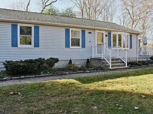 897B Green Pond Rd, Rockaway, NJ 07866