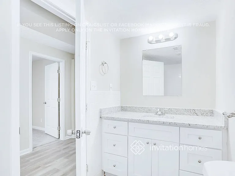 2822 Battle Forrest Dr — Photo 16