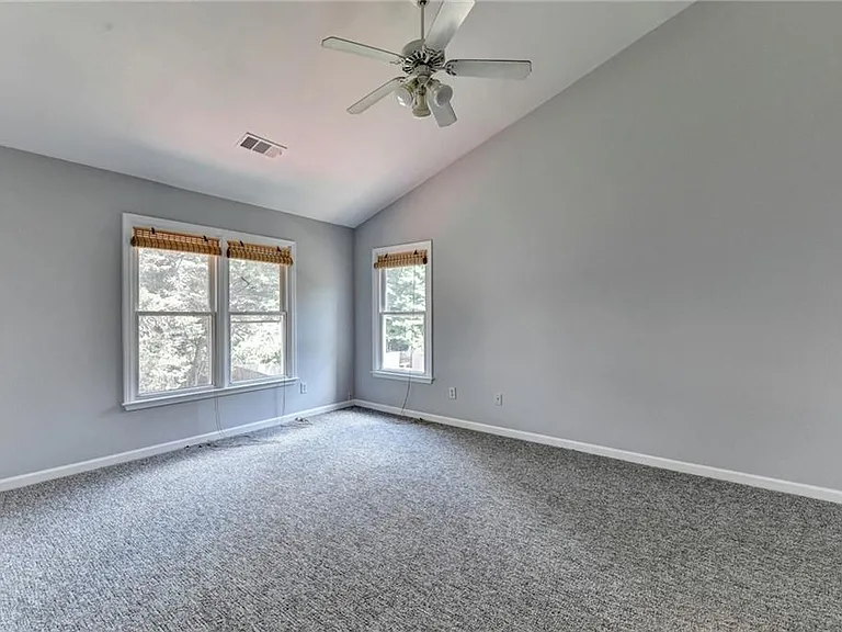 2835 Crestmont Ct — Photo 52