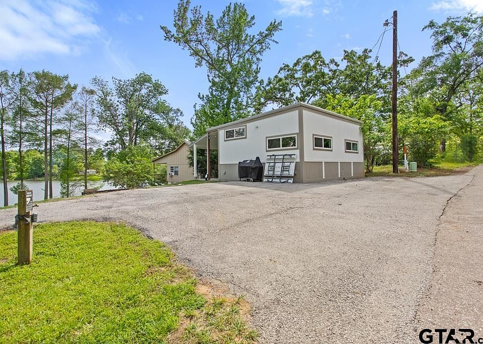 1st image of 20012 Northside Dr