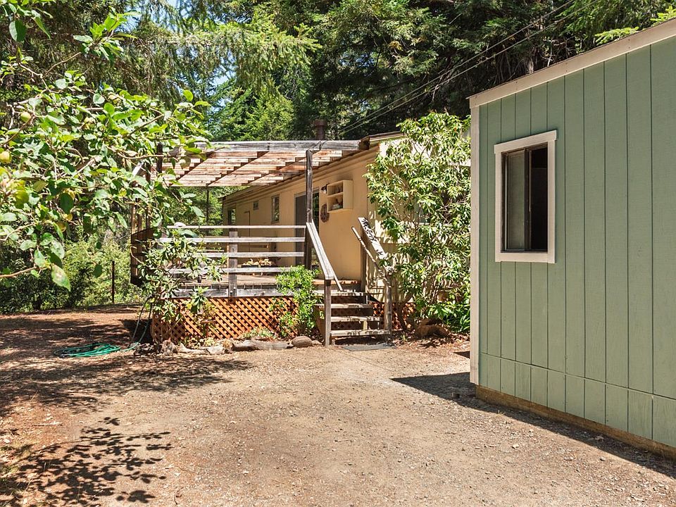1st image of 44920 Fish Rock Road