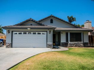 5706 Spring Blossom St, Bakersfield, CA 93313