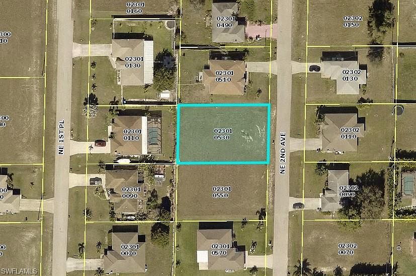 1st image of 2742 NE 2nd Ave