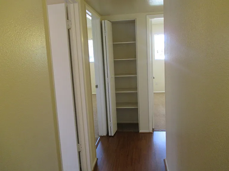 2131 E Palmcroft Dr — Photo 16