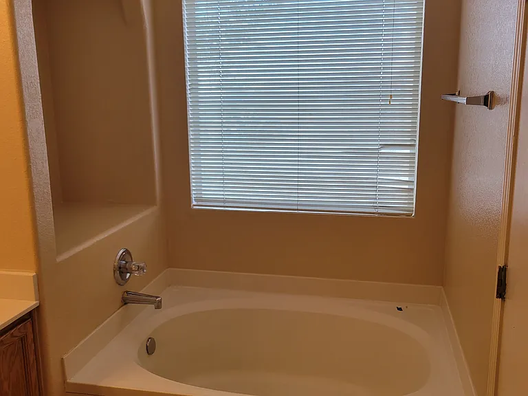 3532 Elder Meadows Dr NE — Photo 8