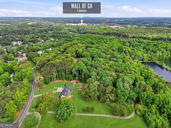 3rd image of 2473 Rock Springs Rd #4