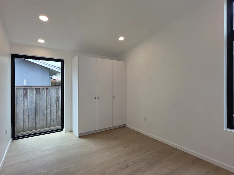 11B Hazel Ave — Photo 12