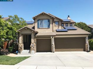 100 E Country Club Dr, Brentwood, CA