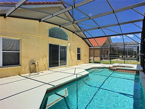 5th image of 524 Paloma Dr