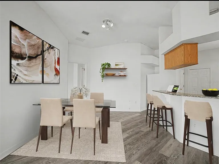 12015 Butler Woods Cir — Photo 10