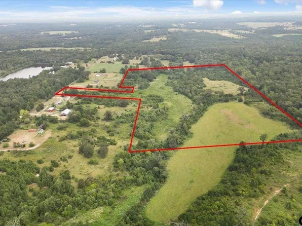 S Mimosa Rd, Gilmer, TX 75644