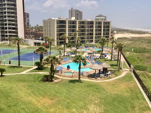 1st image of 402 Padre Blvd