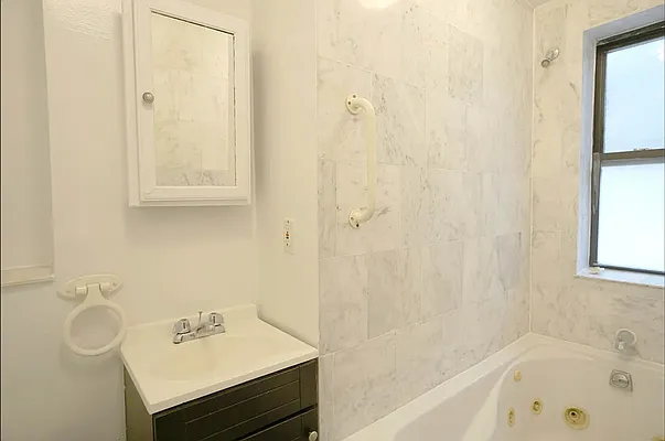 Rented by Best Apartments North Inc | media 24