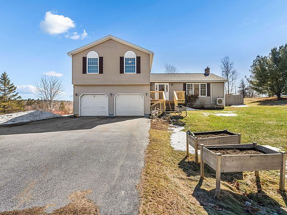 3rd image of 106 Nolan Road