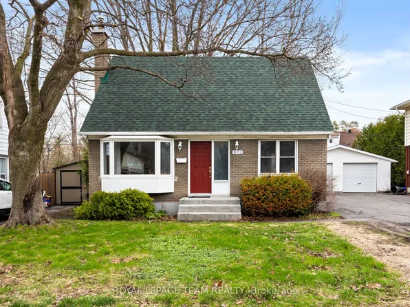 873 Smyth Rd, Ottawa, ON K1G 1P4