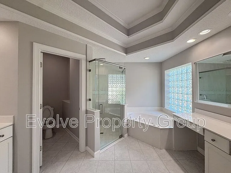 822 Summer Bay Dr — Photo 34
