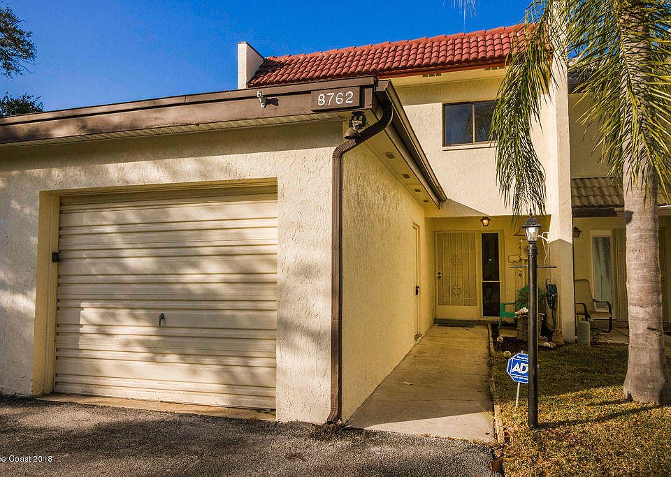 1st image of 8762 Cocoa Ct