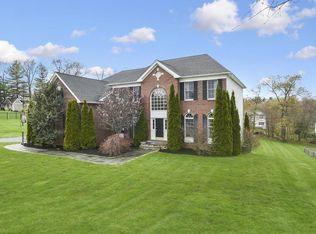 5 Saddle Hill Cir, North Grafton, MA 01536