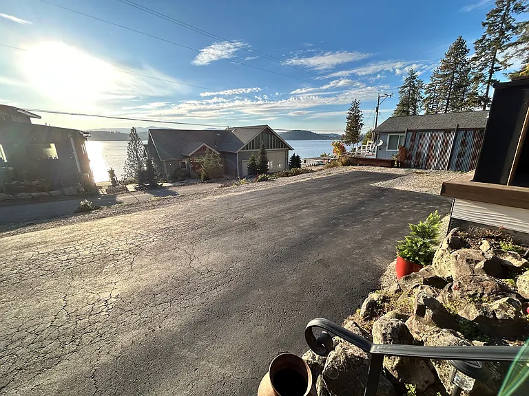 2508 S Silver Beach Rd — Photo 10