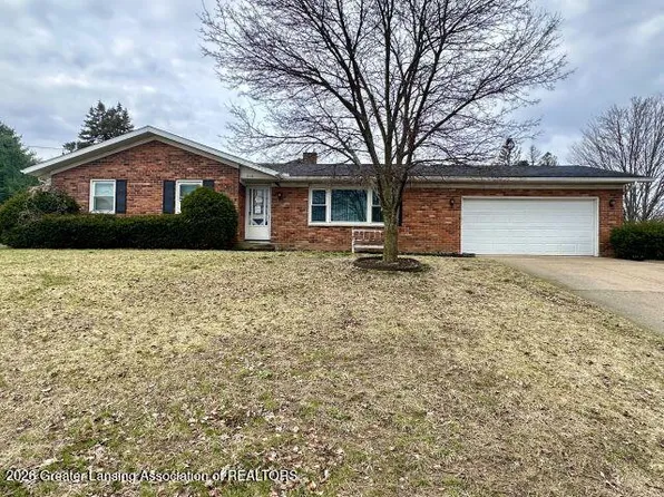 210 Overlook Ln, Battle Creek, MI 49017