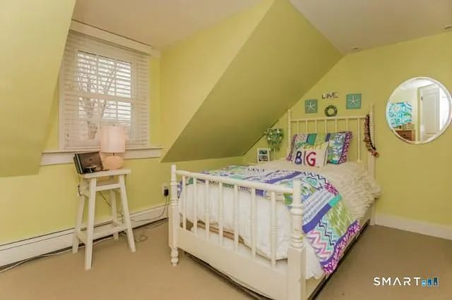 90 Linden Ave — Photo 10