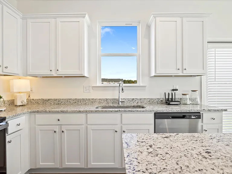 1001 Homestead Dr — Photo 9
