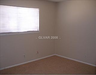 3rd image of 6240 Fargo Ave