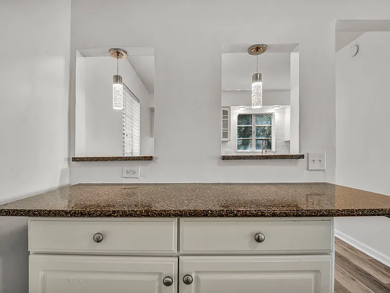 1787 Tanglewood Dr — Photo 12