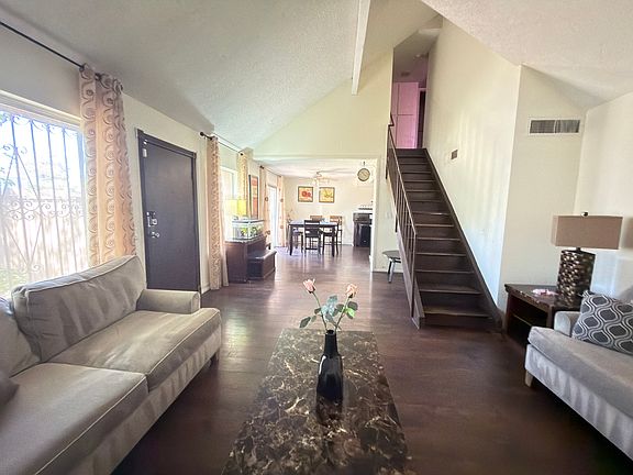 3rd image of 4509 Sirius Ave