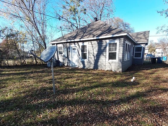 4th image of 1222 W Morton St