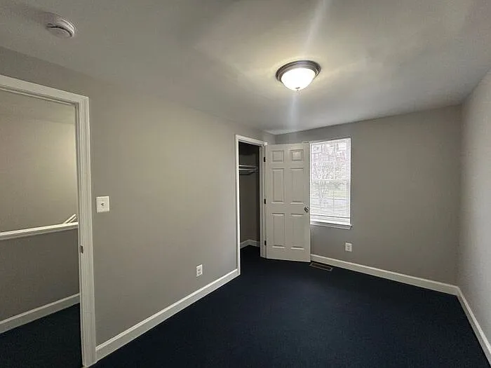 1200 E Madison St — Photo 6