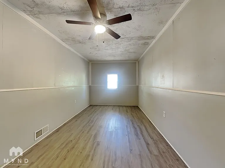 4484 Bonnie Glen Ct — Photo 15