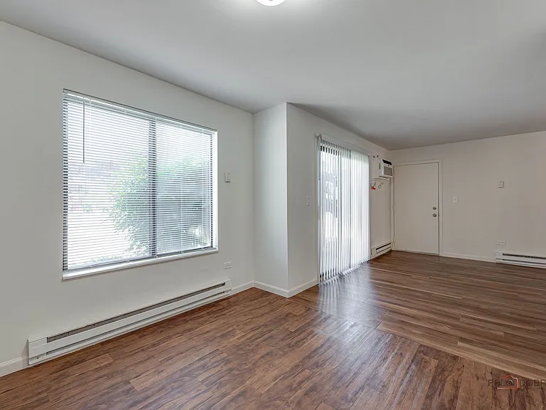 Hawthorne Glen Apartments — Photo 16