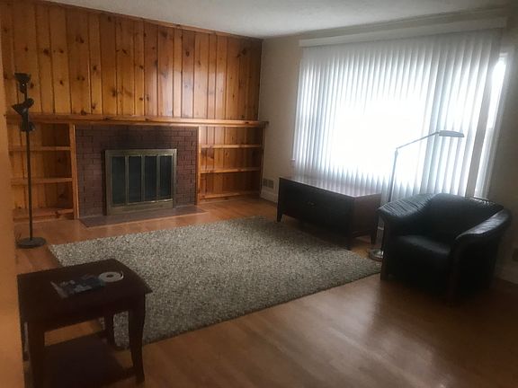 2nd image of 3229 Trinkle Ave NW