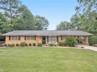 5821 Highpoint Dr, Columbus, GA 31909