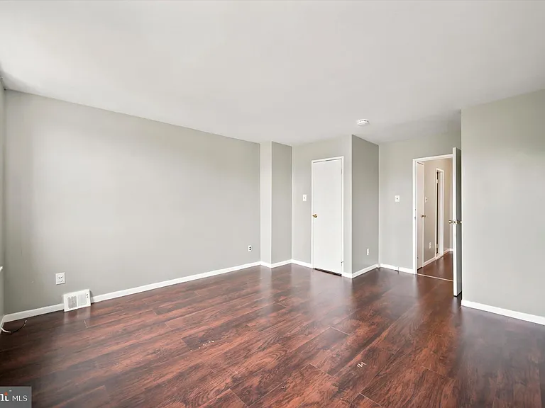 4815 Fairmount Ave #2 — Photo 17