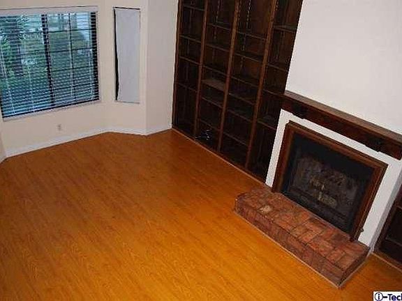 2nd image of 1737 Peyton Ave