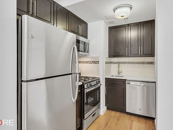 4th image of 159 W 85th St APT 4A