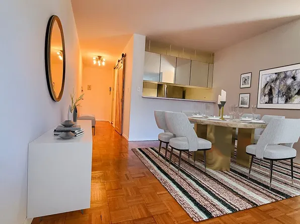 445 Fifth Avenue image 4 of 26