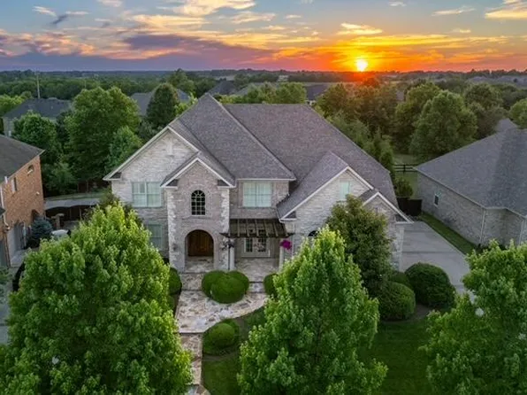 2280 Barnwell Ln, Lexington, KY 40513