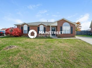 8205 Krystle Ridge Pl, Louisville, KY 40258