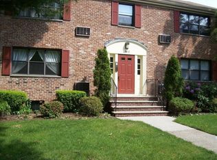 54 Sandra Cir #C, Westfield, NJ 07090