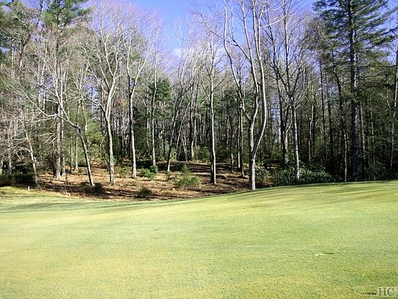 3rd image of 1628 Fairway Dr