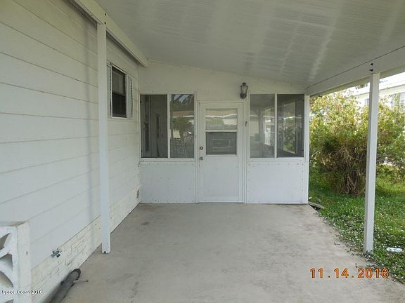 3rd image of 341 Loquat Dr