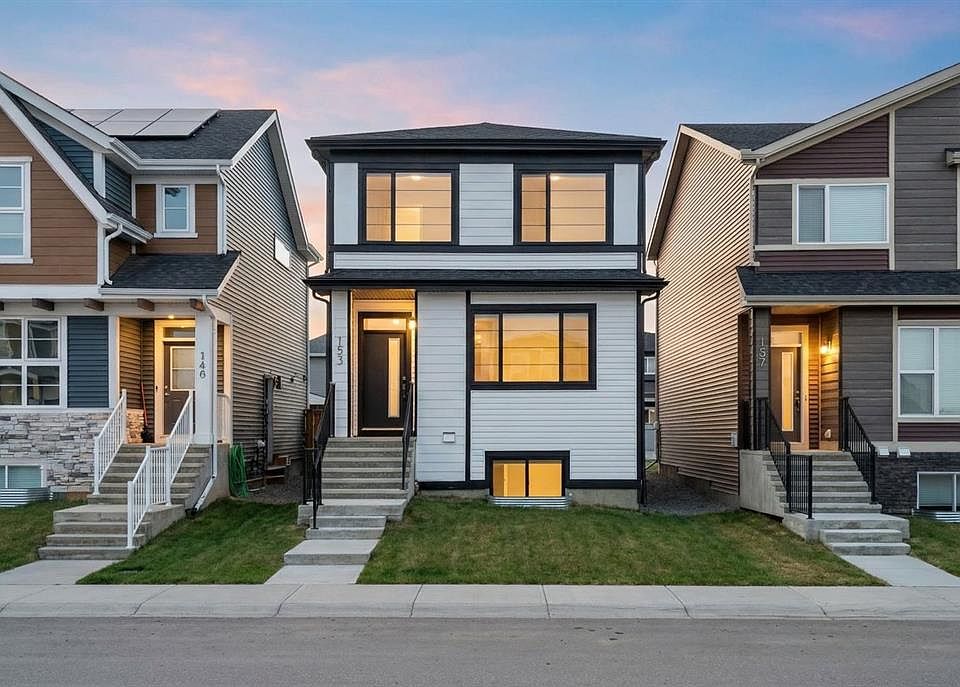 1st image of 153 E Edith Way NW