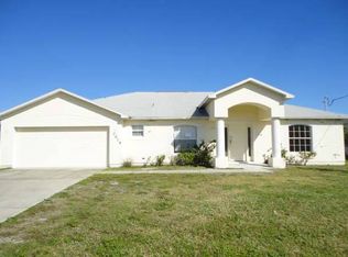 2079 SE Mantua St, Port Saint Lucie, FL 34952