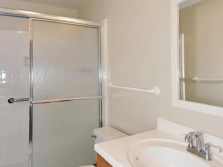 4847 Sangamore Rd #24 — Photo 20