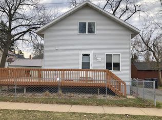 405 S Spruce Ave, Marshfield, WI 54449